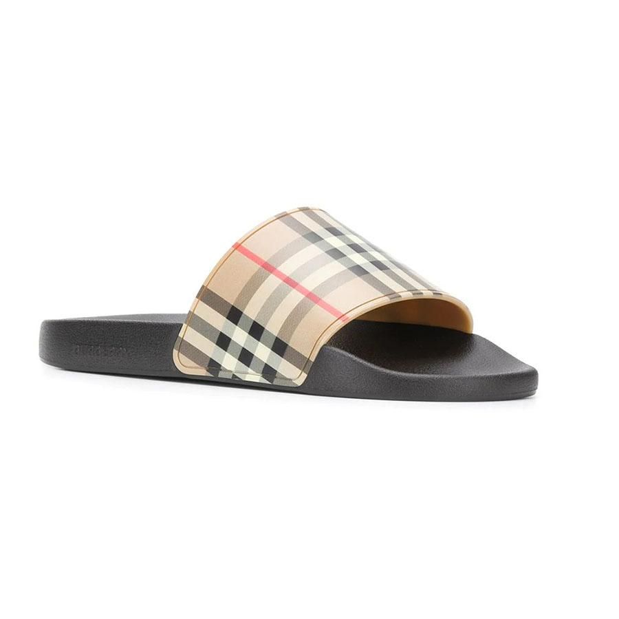 BURBERRY SLIDES 03