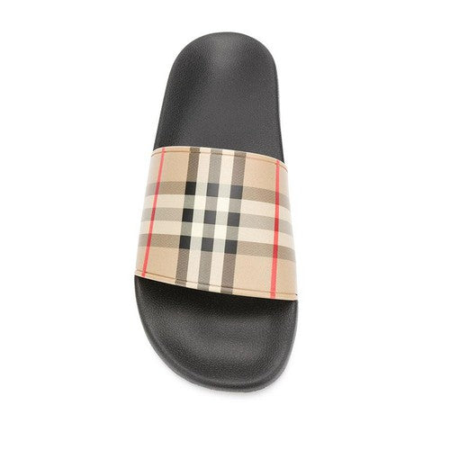 BURBERRY SLIDES 03
