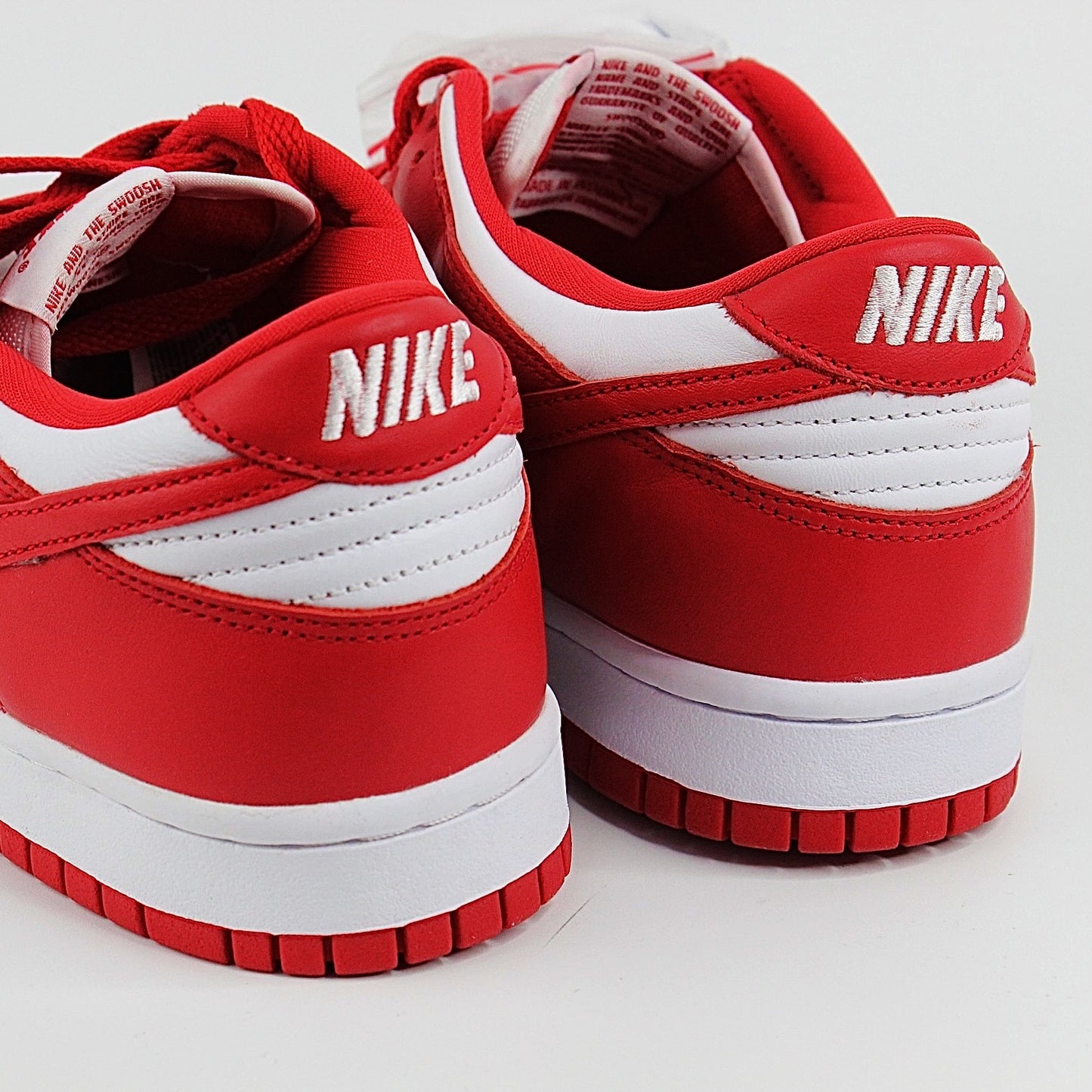 NIKE DUNK LOW UNIVERSITY RED