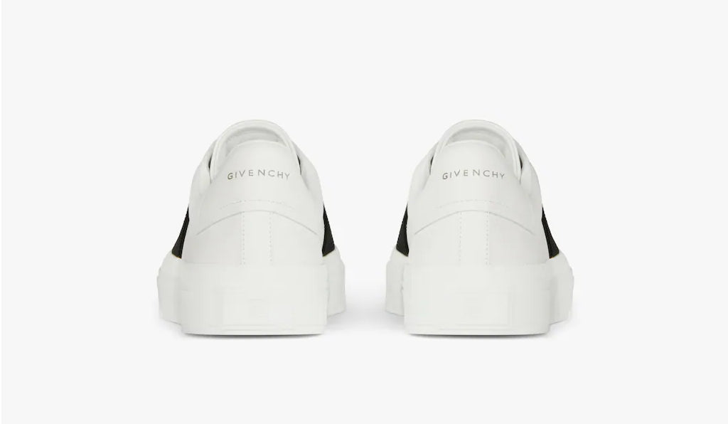 GIVENCHY SNEAKER 02