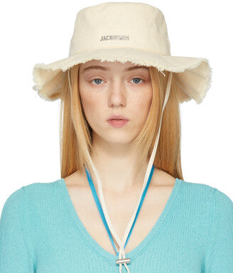 JACQUEMUS HAT 01