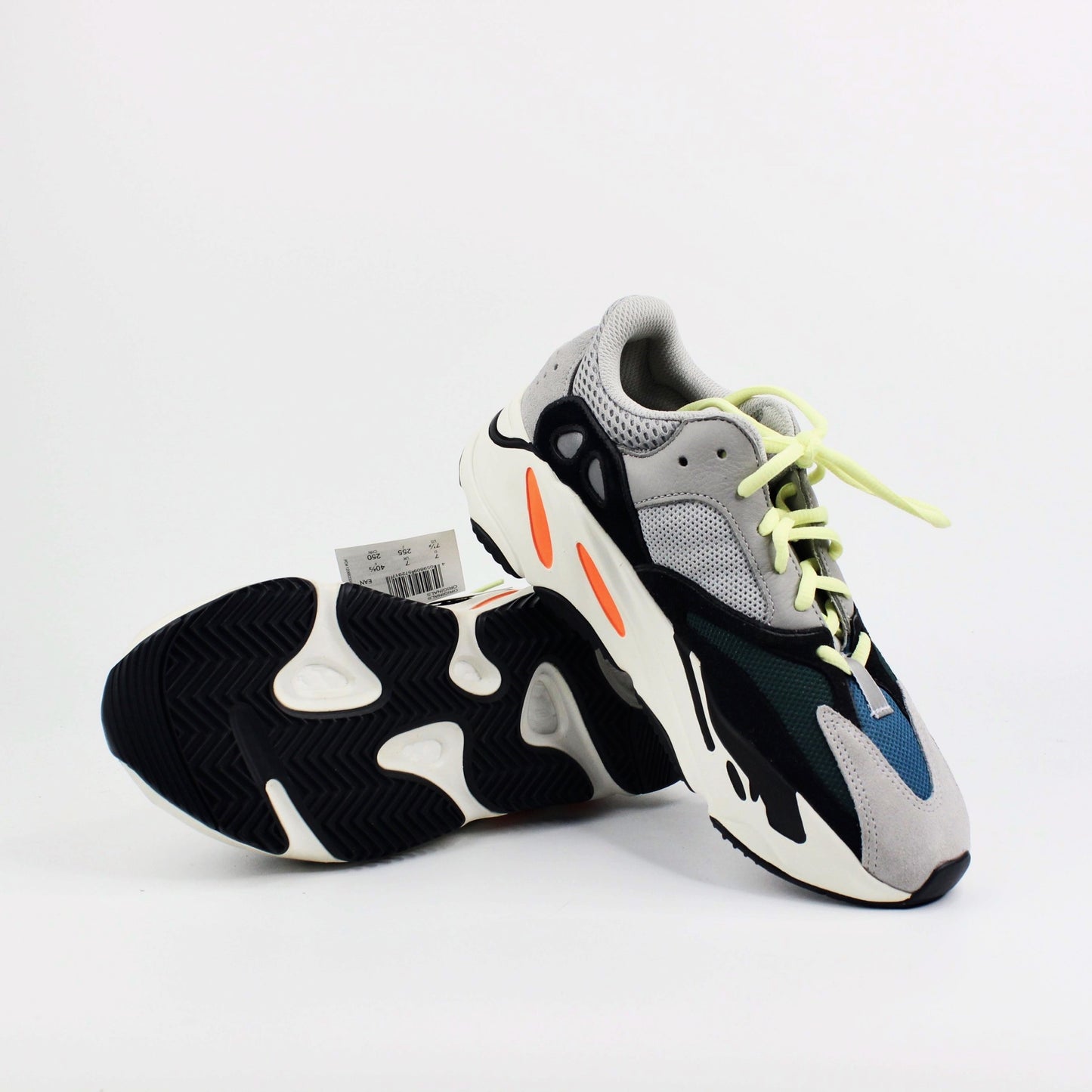 ADIDAS YEEZY BOOST 700 WAVE RUNNER SOLID GREY
