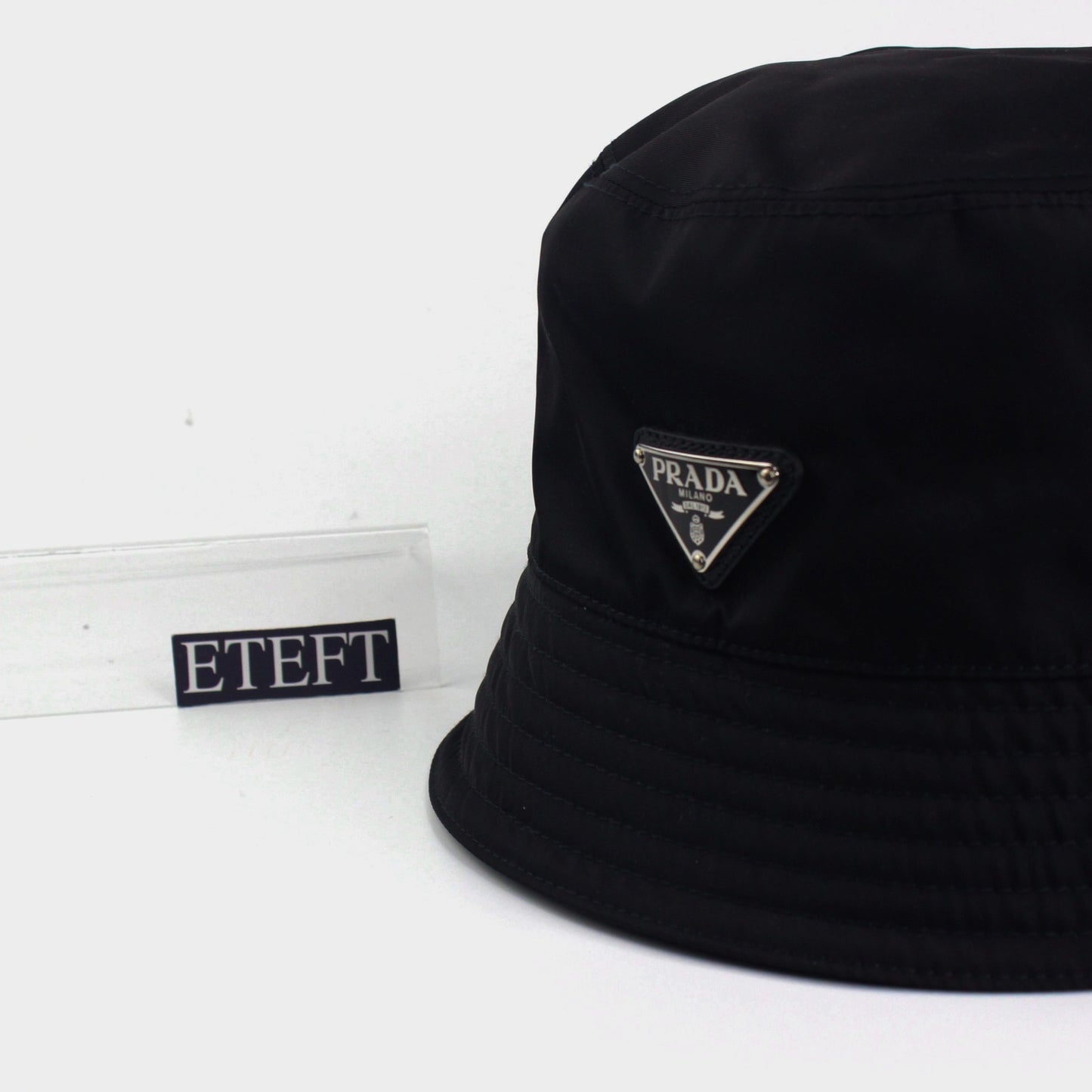 PRADA BUCKET 01