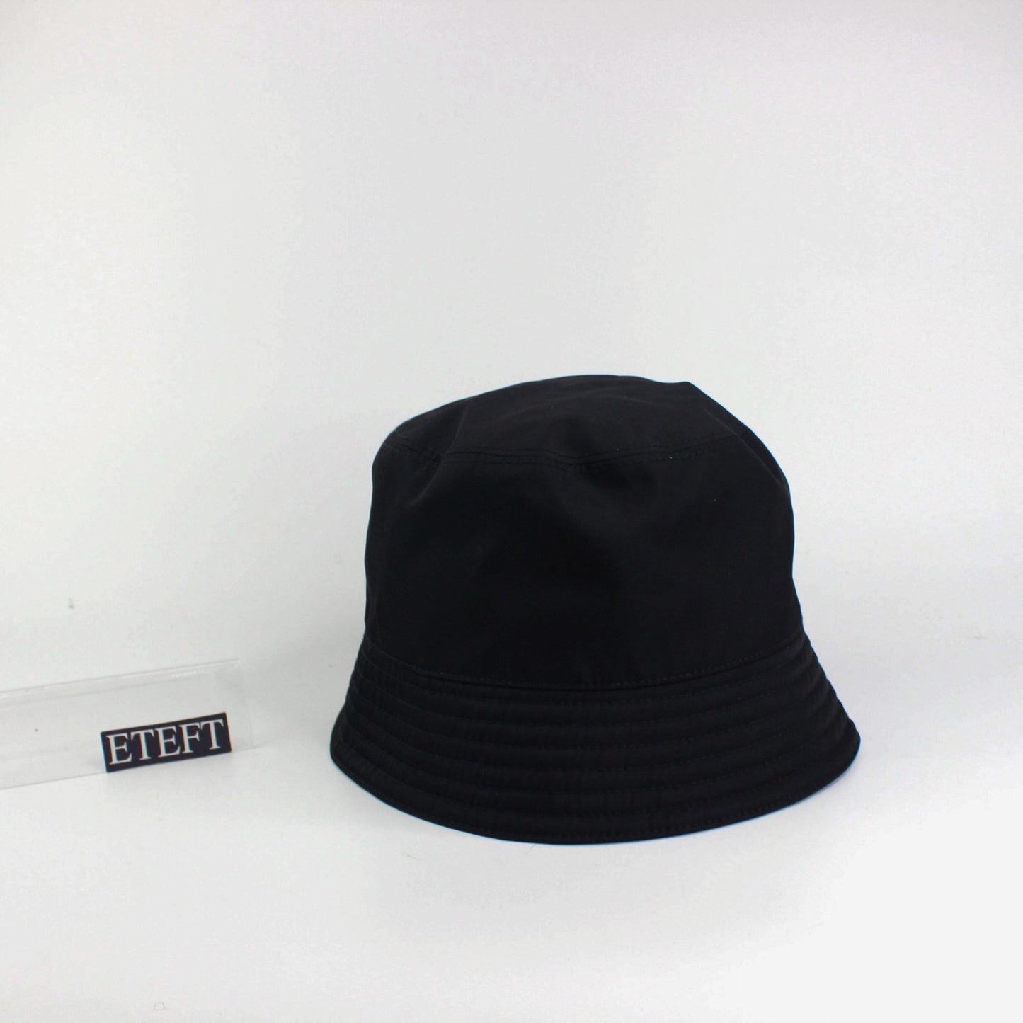 PRADA BUCKET 01