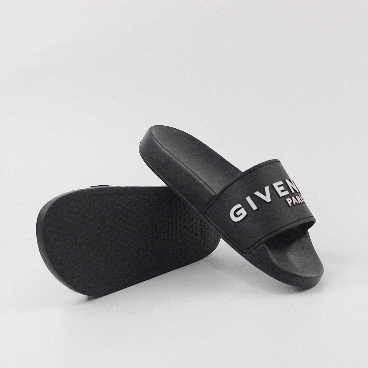 GIVENCHY SLIDES 01