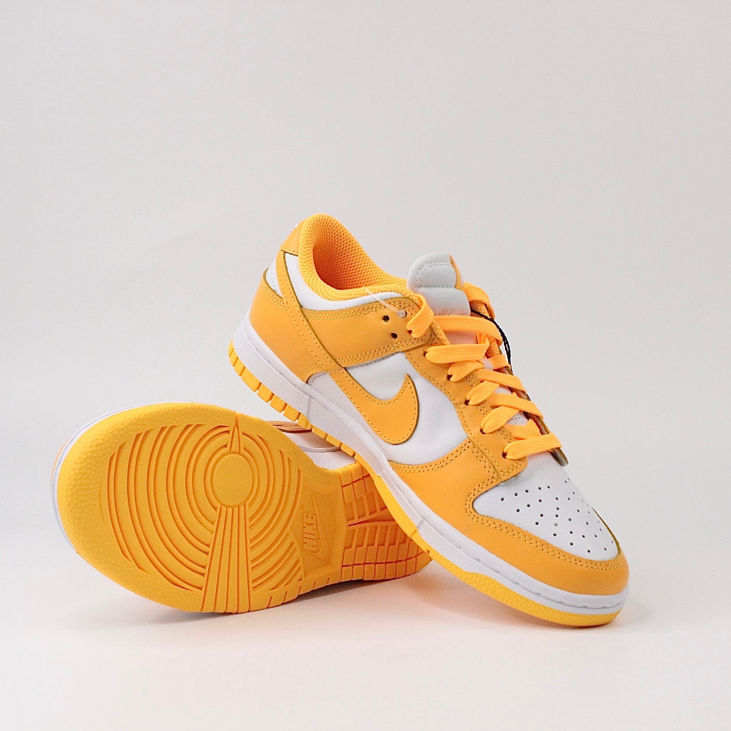 NIKE DUNK LOW LASER ORANGE WOMENS
