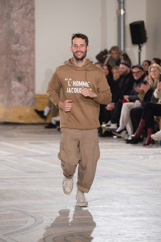 SIMON PORTE JACQUEMUS - CHÀNG THƠ TỪ MIỀN NAM NƯỚC PHÁP