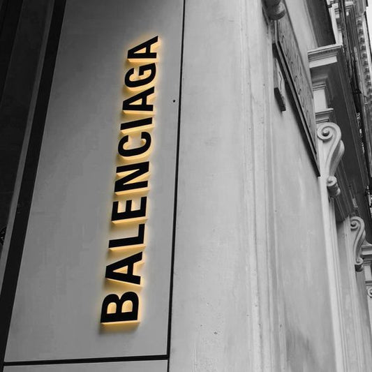 BALENCIAGA: NHÀ DU NHẬP PHÁP ĐẾN TỪ TÂY BAN NHA