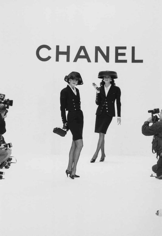 CHANEL VÀ TẤT TẦN TẬT NHỮNG GÌ BẠN NÊN BIẾT VỀ THƯƠNG HIỆU NÀY