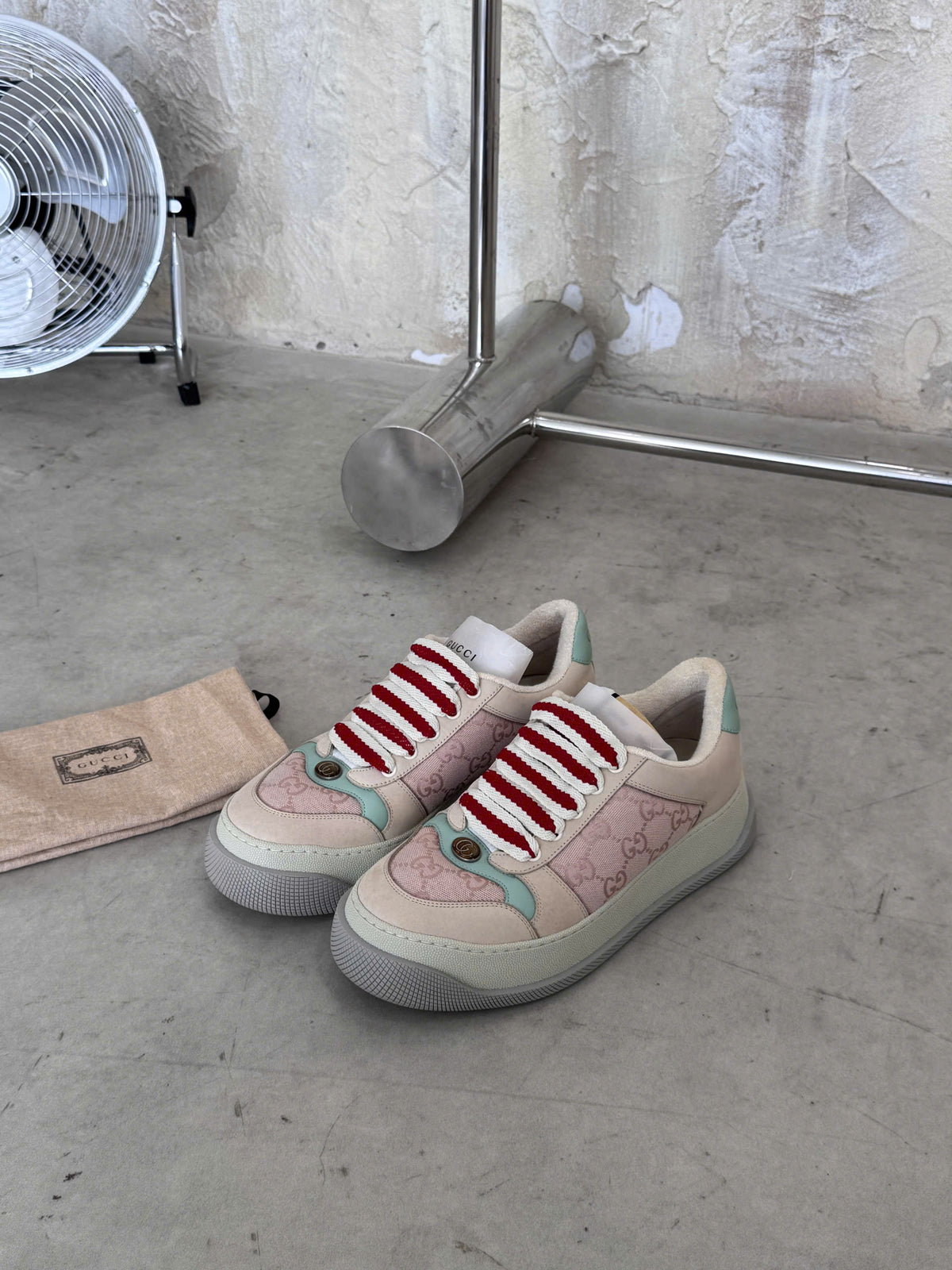 GUCCI SNEAKER 012 (40.5)