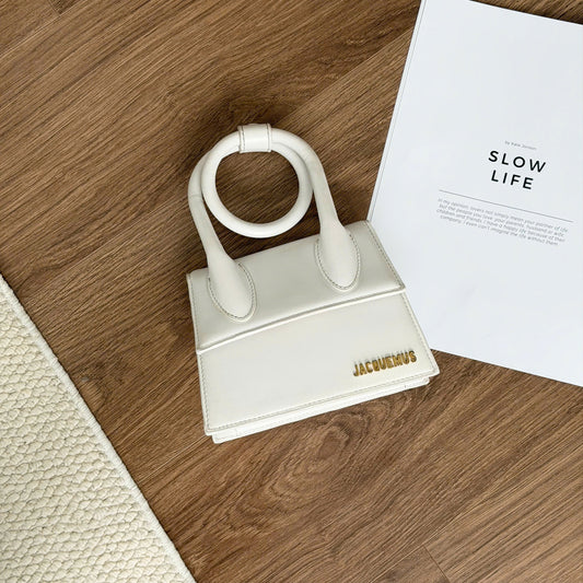 JACQUEMUS BAG 024