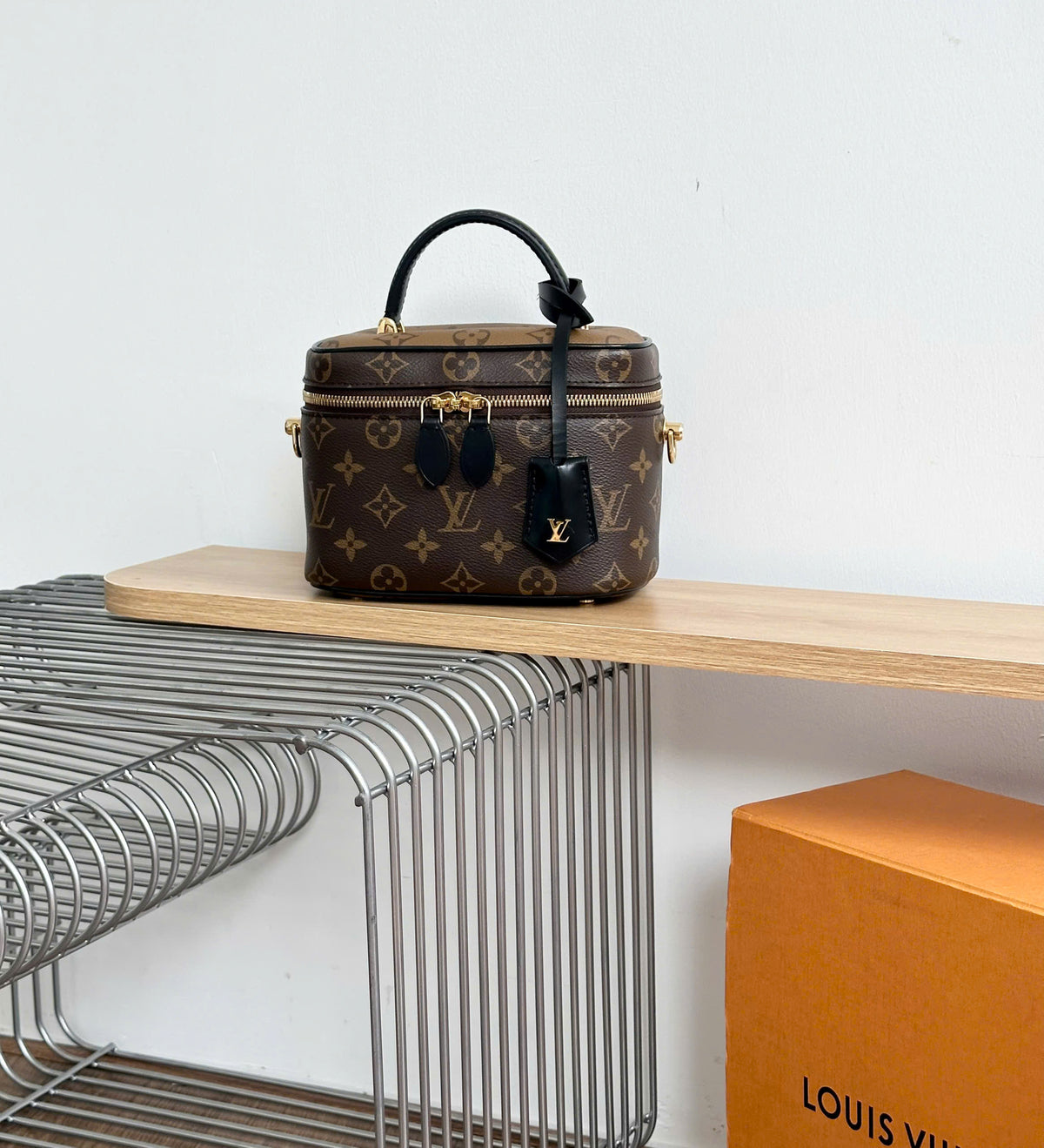 LOUIS VUITTON BAG 018
