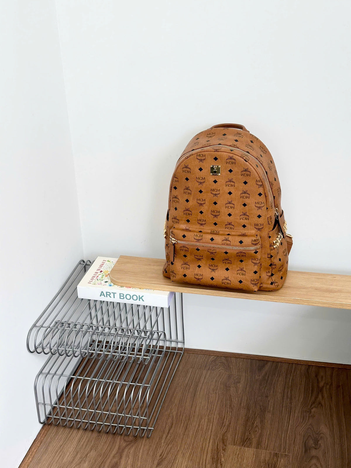 MCM BACKPACK 011 (MEDIUM)
