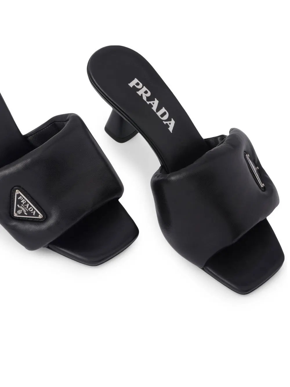 PRADA PUMP 04