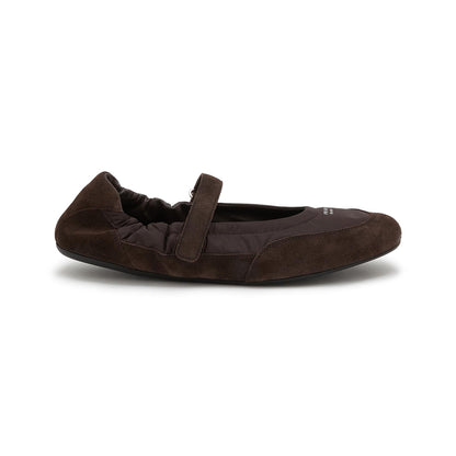 PRADA FLATS 01