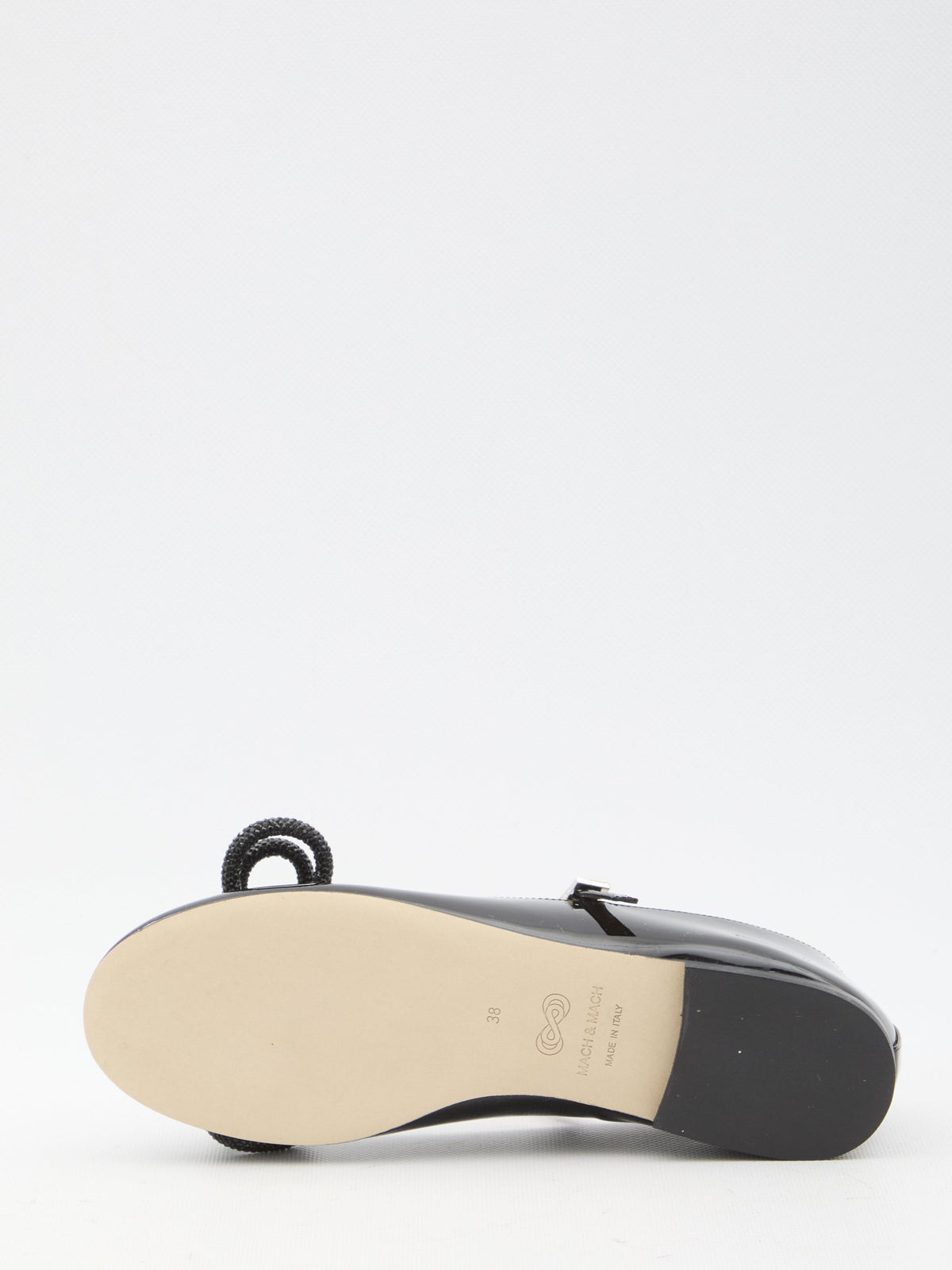 MACH MACH FLATS 01
