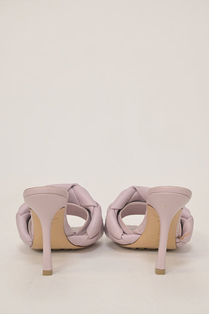 BOTTEGA VENETA SLIDES 01