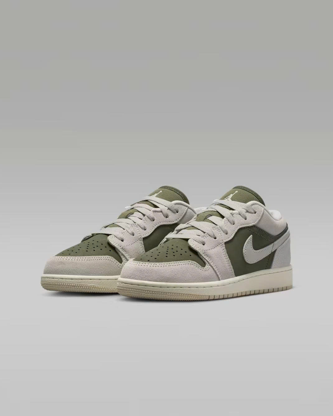 NIKE JORDAN 1 LOW ALL SE 'MEDIUM OLIVE SAIL'