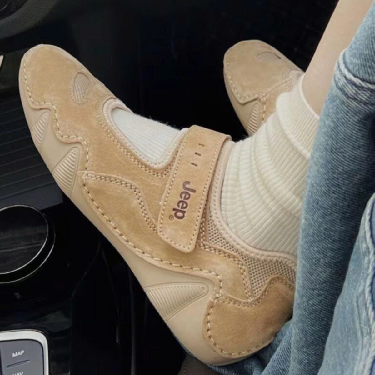 JEEP SNEAKER 06