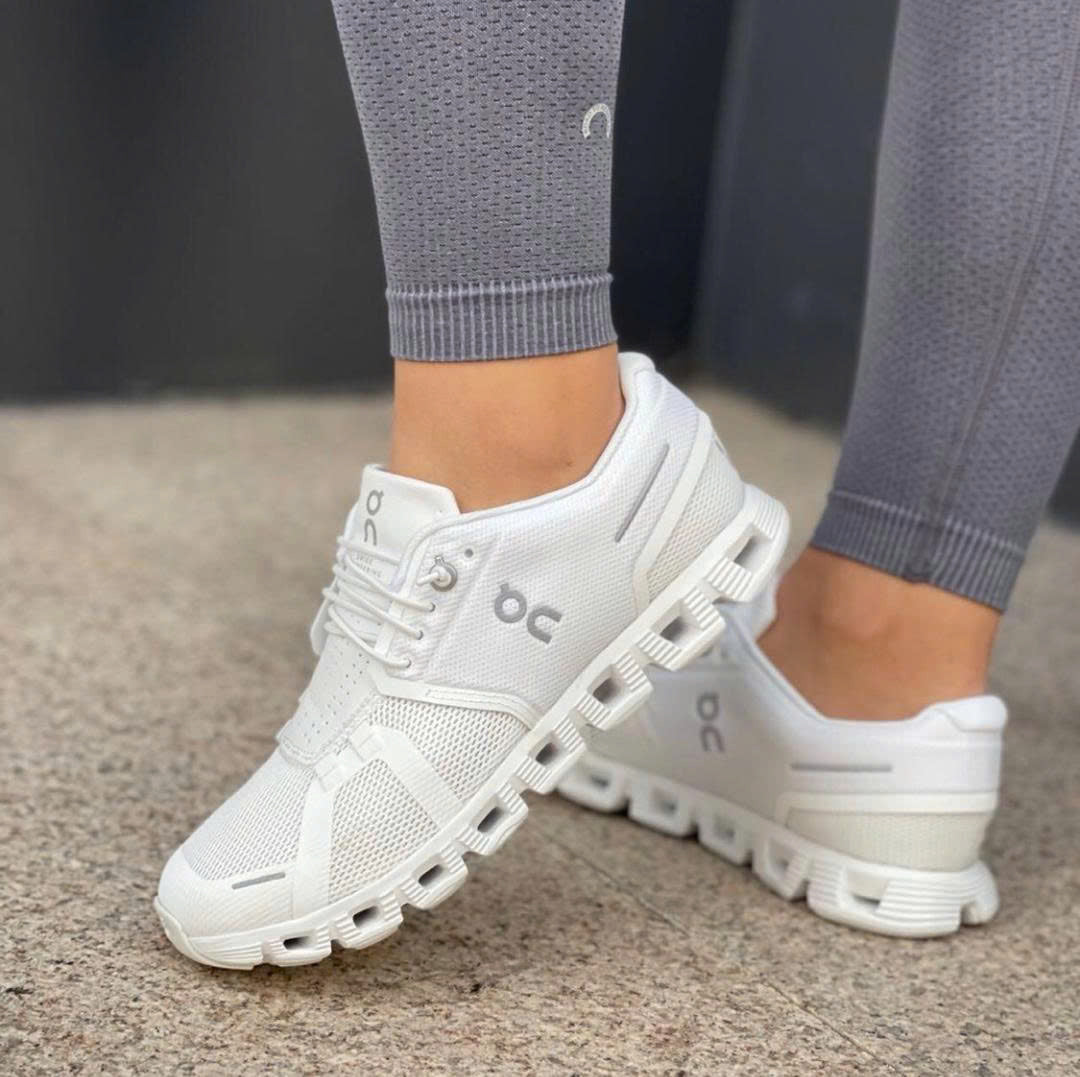 ON WOMEN CLOUD 5 ALL WHITE