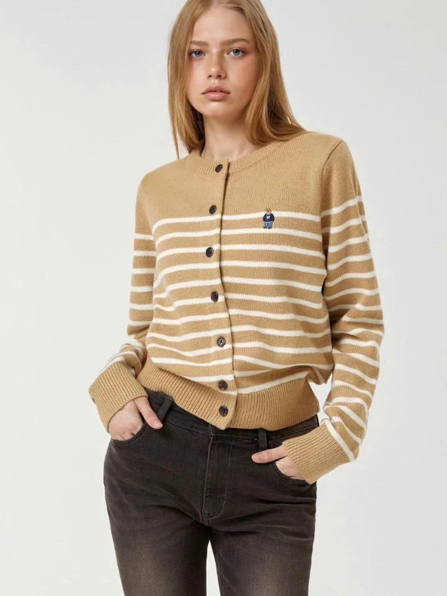 WHOAU CARDIGAN 20