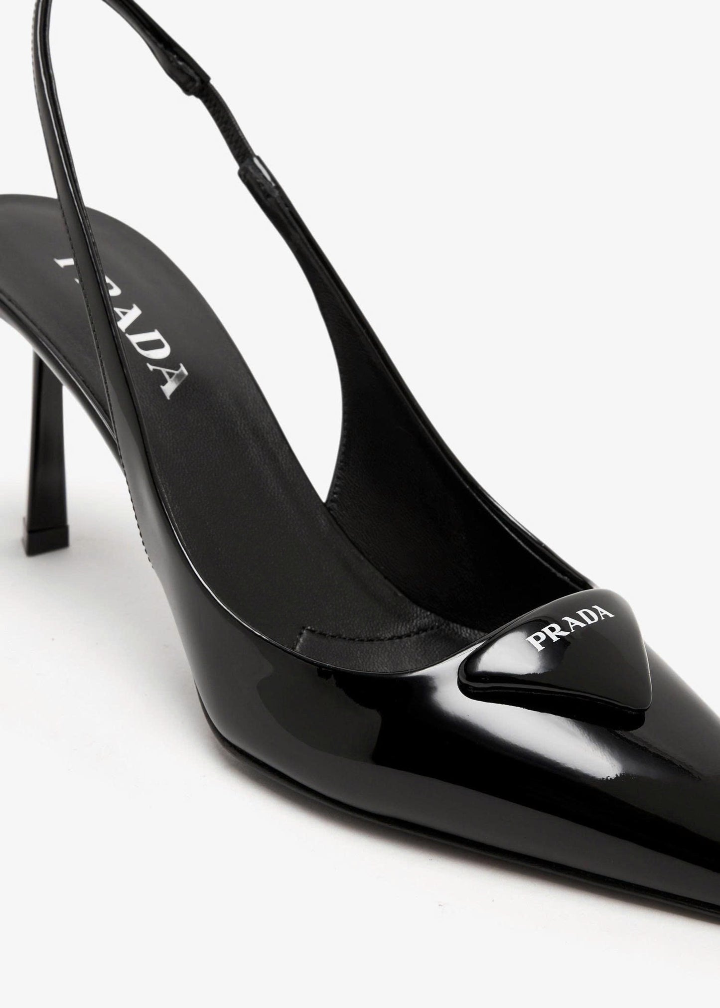 PRADA PUMP 03