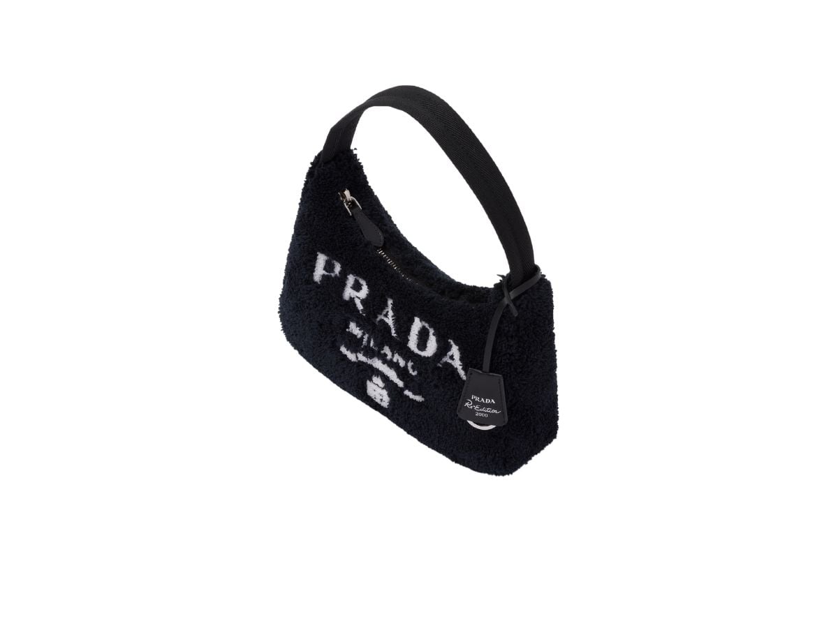 PRADA BAG 09