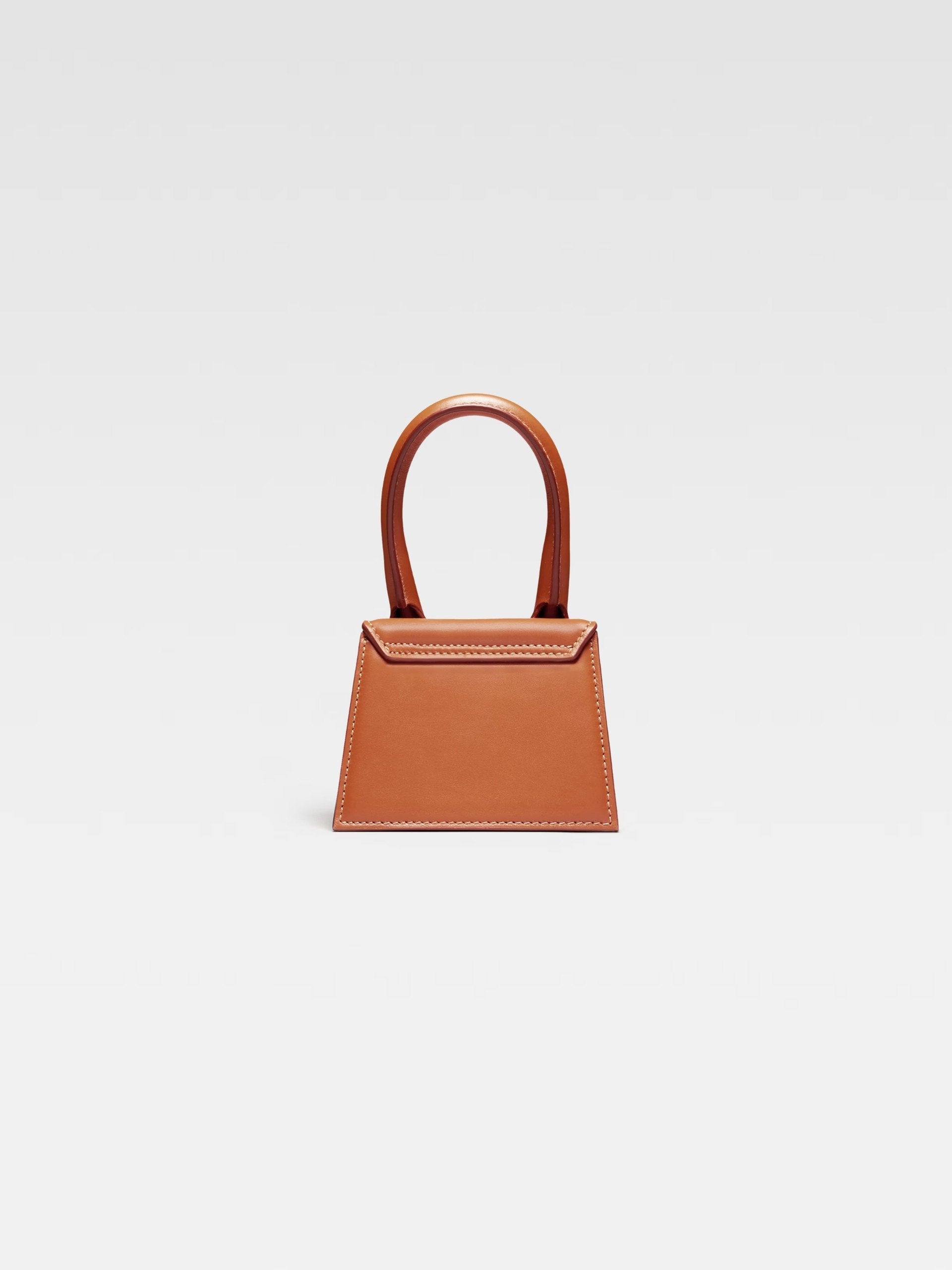 Jacquemus on sale micro bag