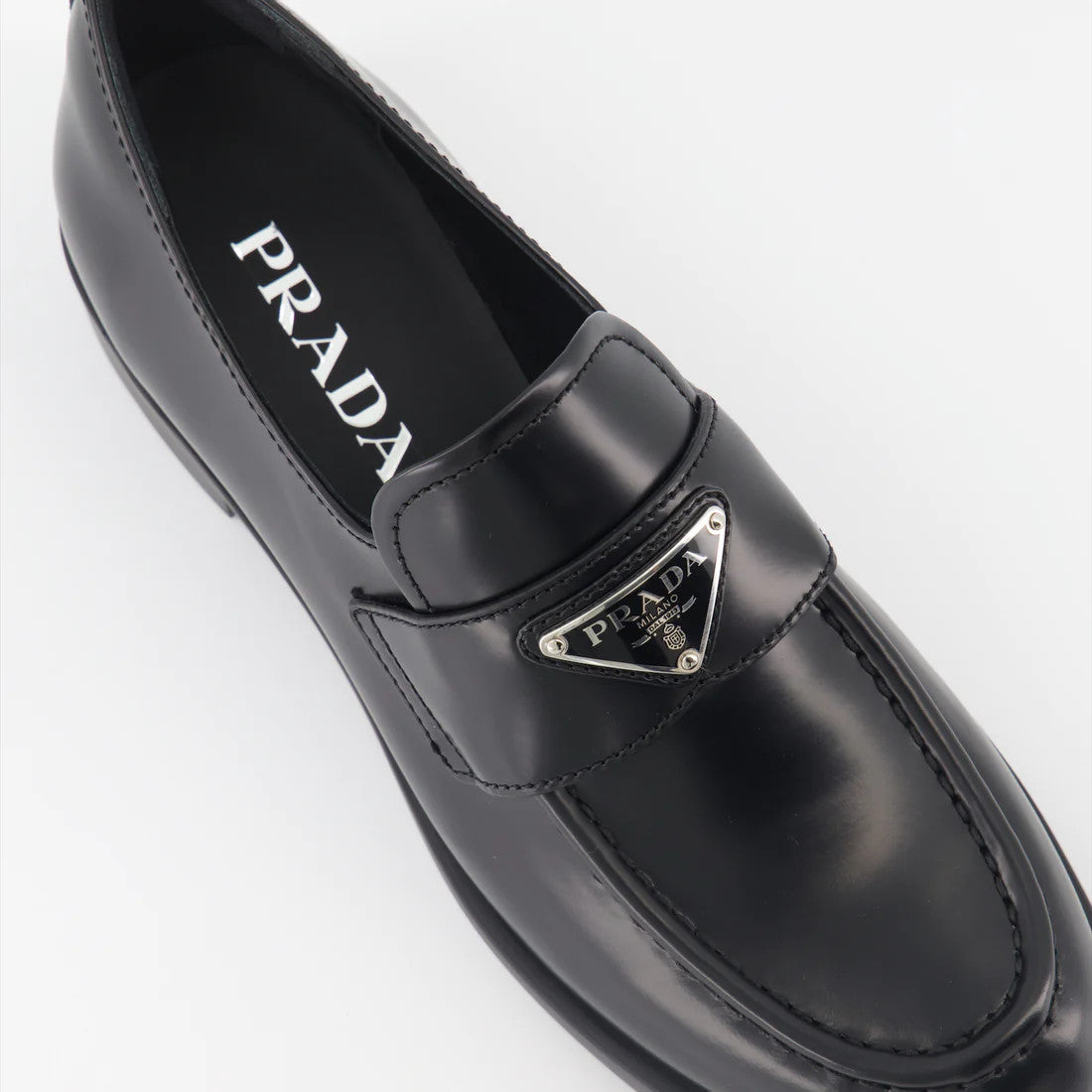 PRADA LOAFER 03