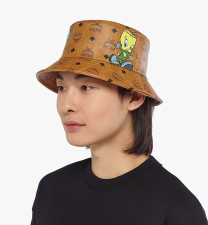 MCM BUCKET HAT 02