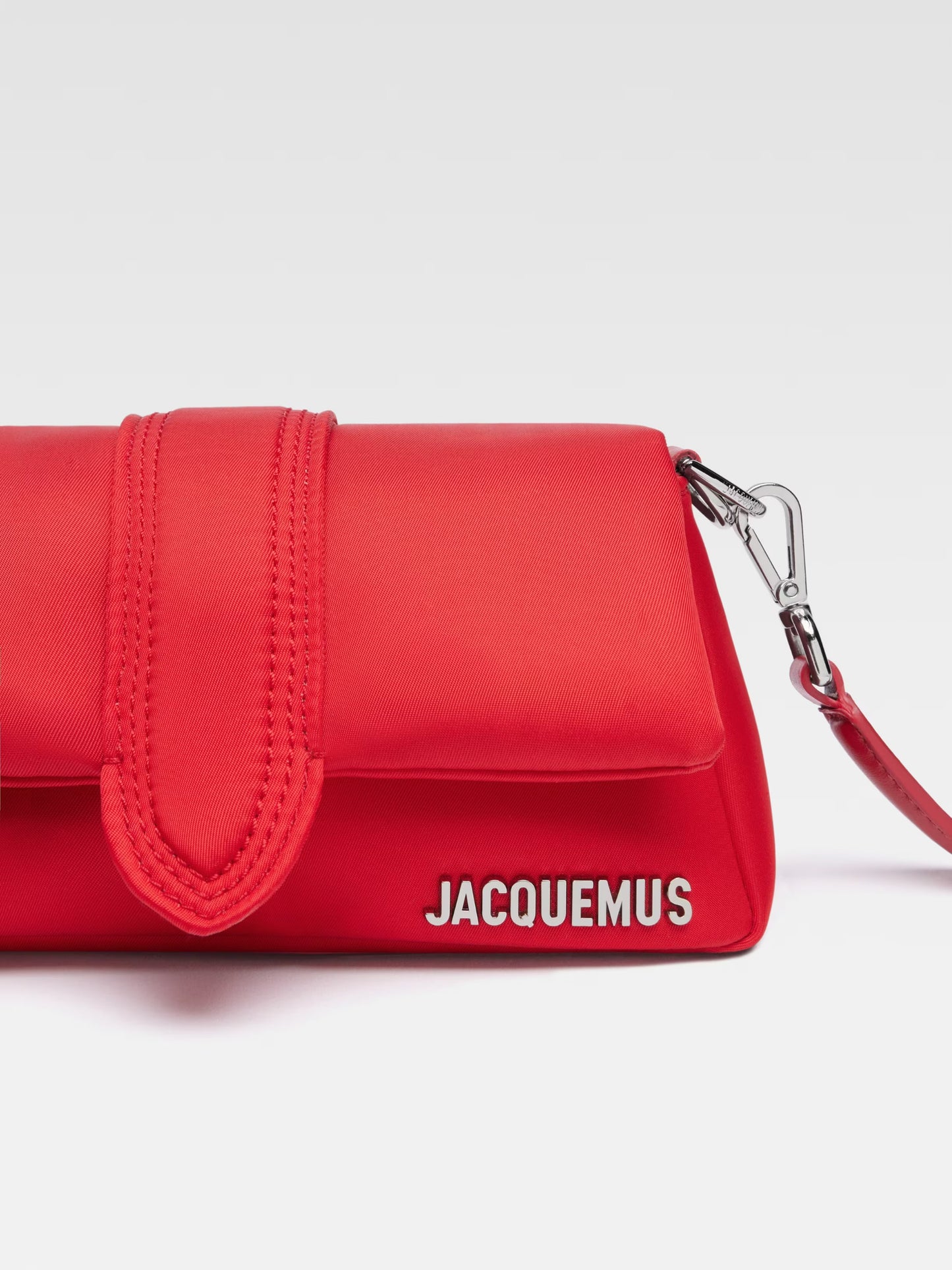 JACQUEMUS BAG 48