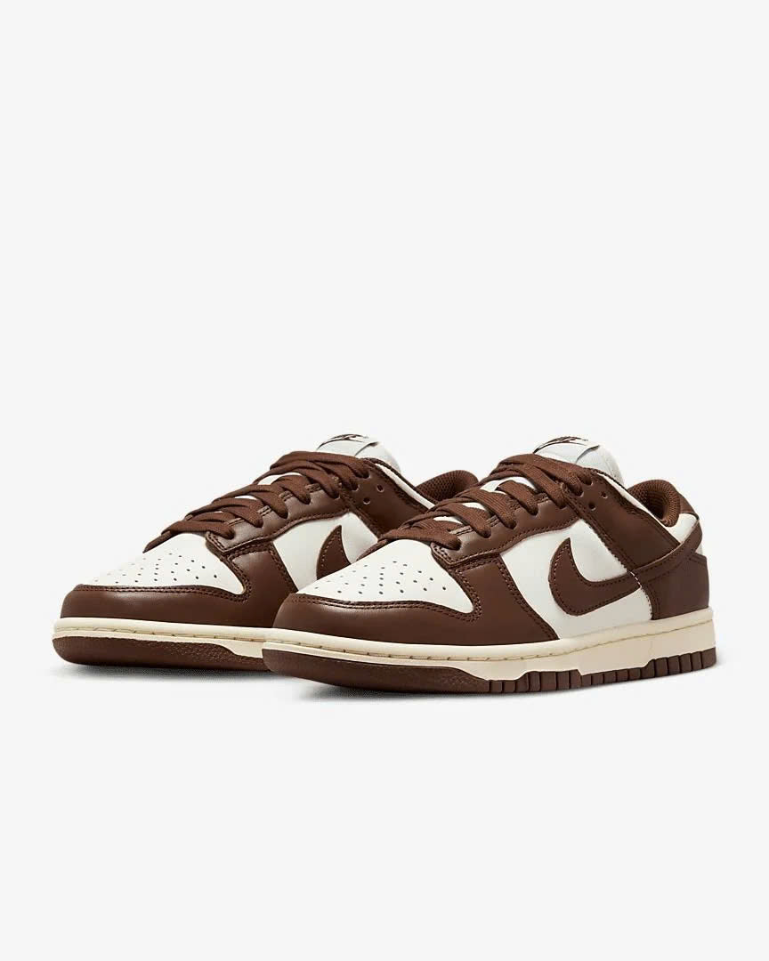 NIKE DUNK SURFACES IN BROWN AND SAIL