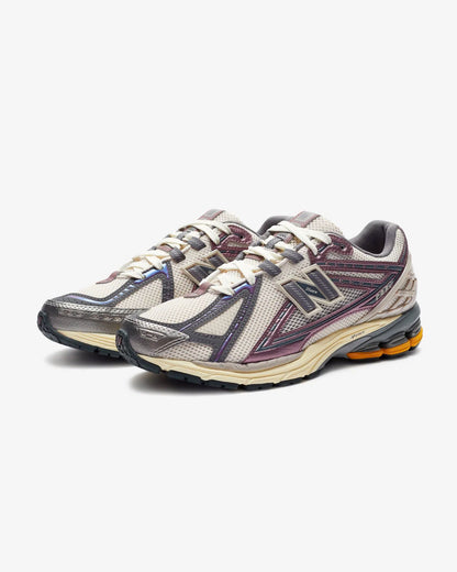 NEW BALANCE SNEAKER 06