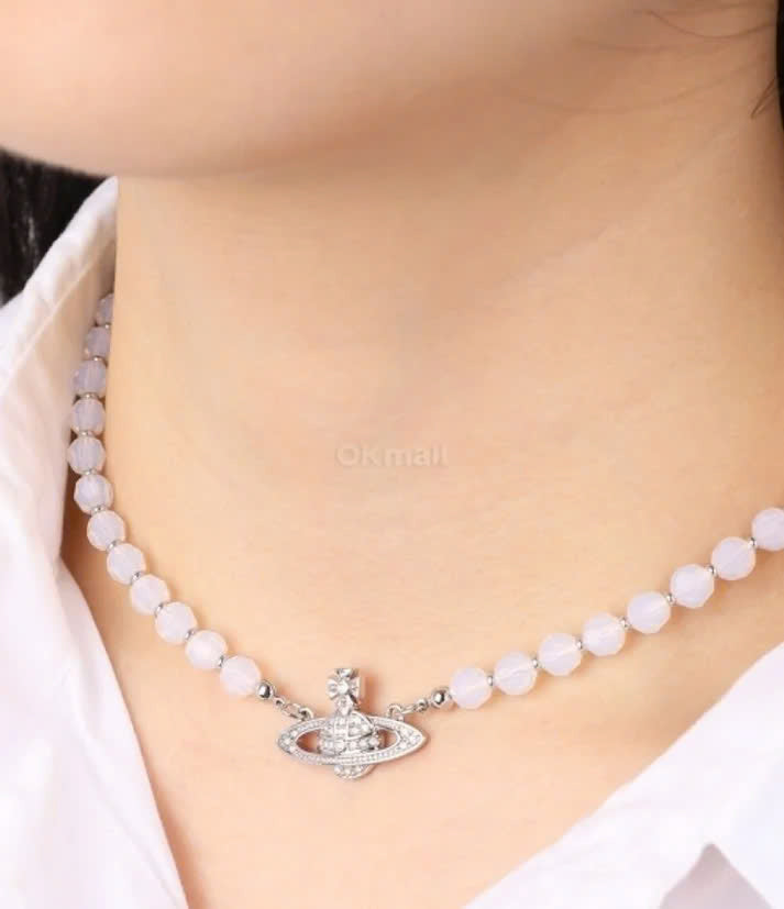 VIVIENNE WESTWOOD NECKLACE 33
