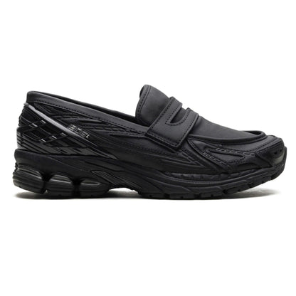 NEW BALANCE SNEAKER 13