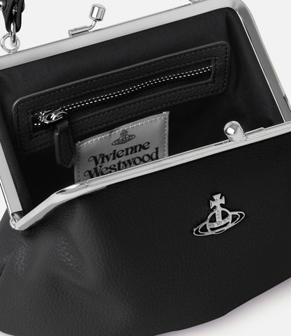 VIVIENNE WESTWOOD BAG 01