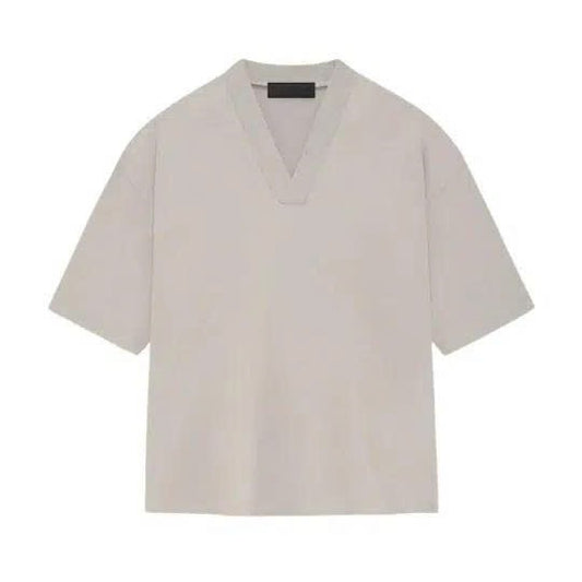 FOG ESSENTIALS T-SHIRT 29 (SILVER CLOUD V-NECK)