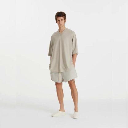 FOG ESSENTIALS T-SHIRT 29 (SILVER CLOUD V-NECK)
