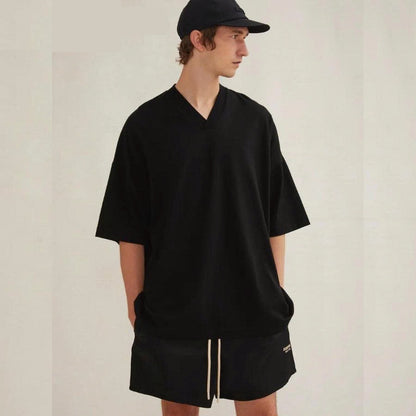 FOG ESSENTIALS T-SHIRT 34 (JET BLACK GOD V-NECK)