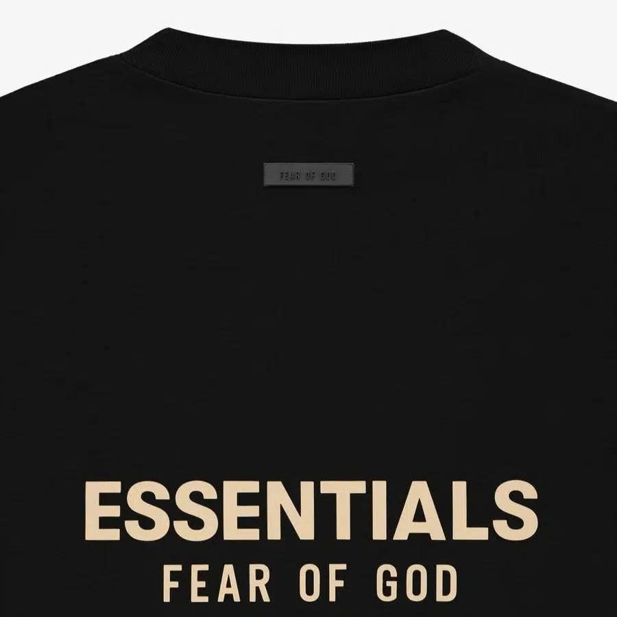 FOG ESSENTIALS T-SHIRT 34 (JET BLACK GOD V-NECK)