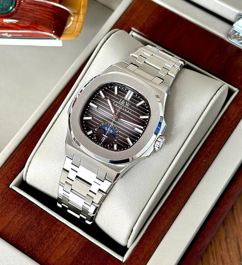 I&W CARNIVAL WATCHES 09