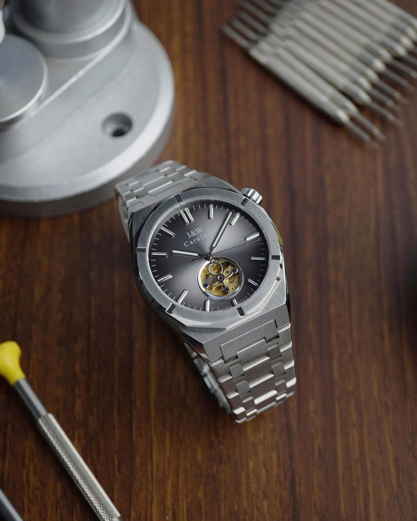 I&W CARNIVAL WATCHES 26