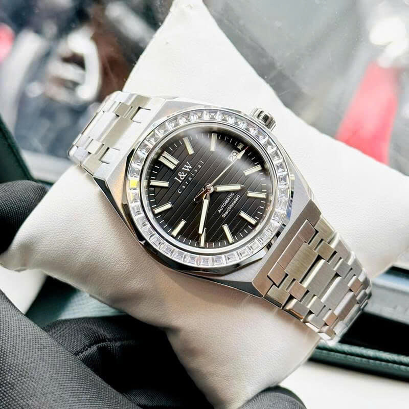 I&W CARNIVAL WATCHES 32