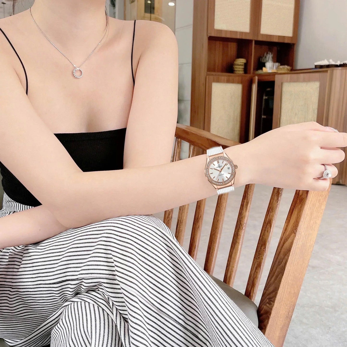 CARNIVAL 1986 WATCHES 31 (WOMEN) (34MM)