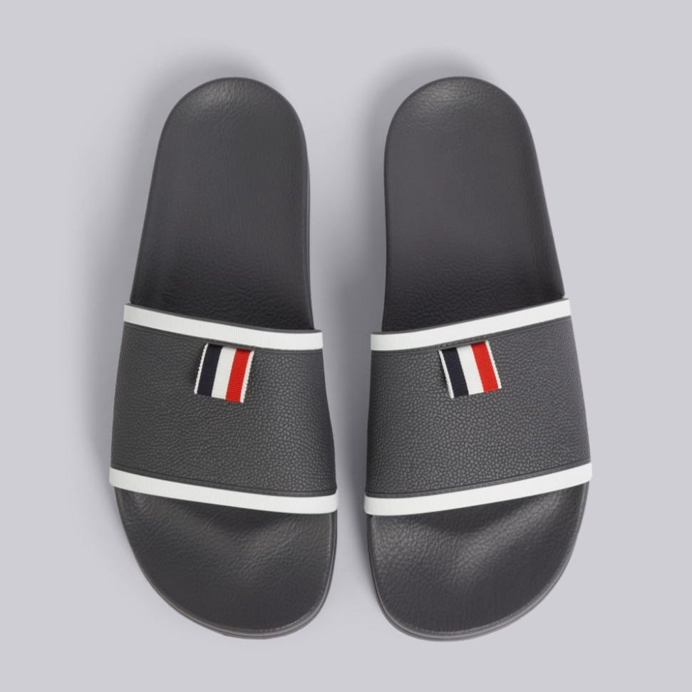 THOM BROWNE SLIDES 02 GREY