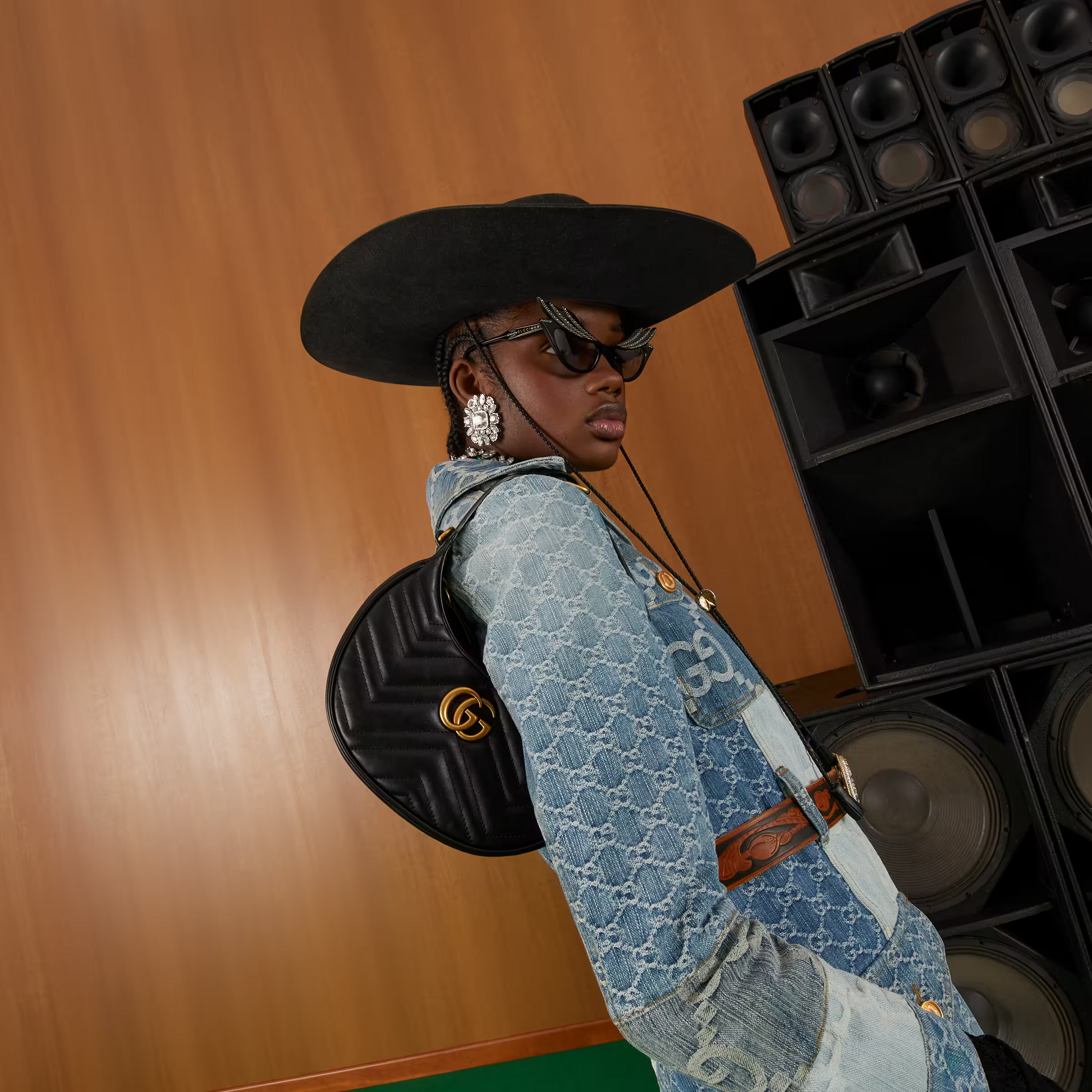 Gucci belt top and hat