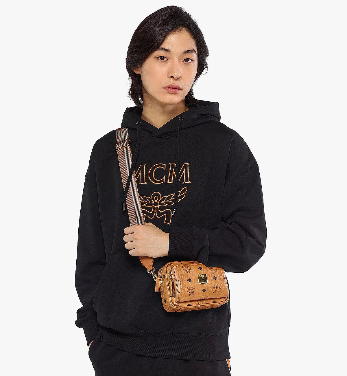 Mcm small 2025 visetos crossbody bag