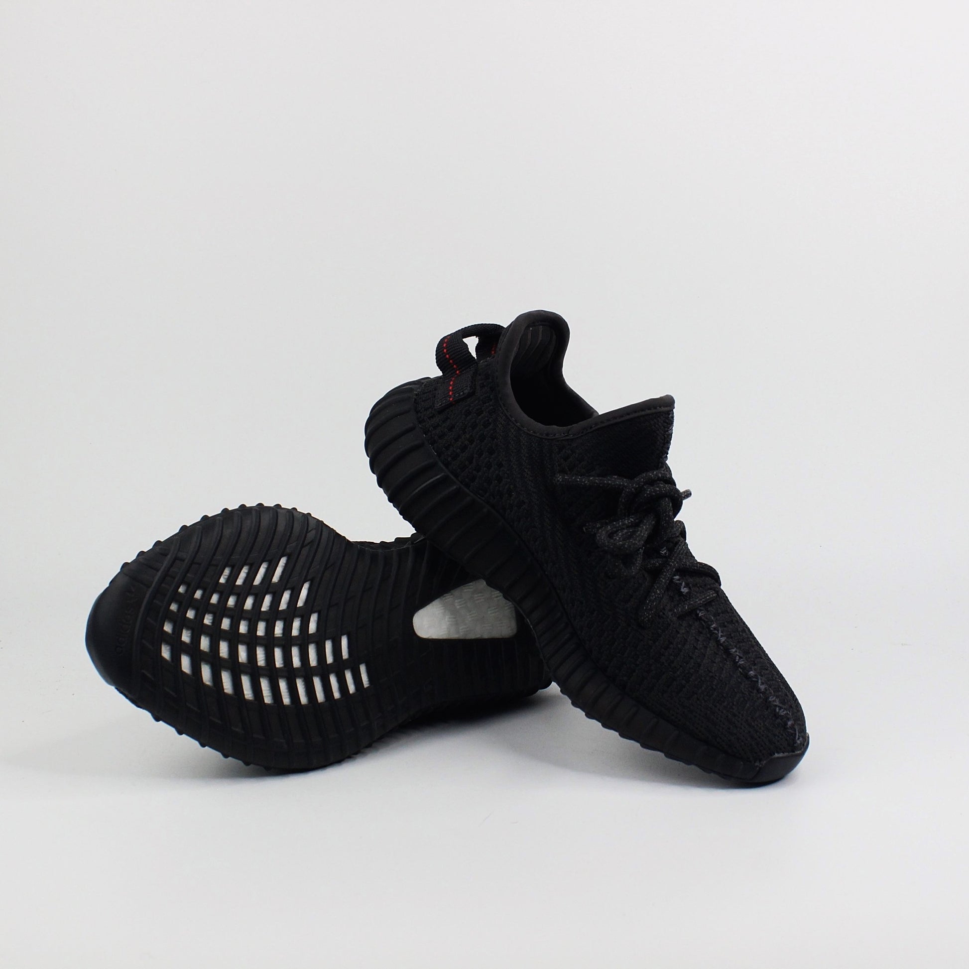 ADIDAS YEEZY BOOST 350 V2 STATIC BLACK ETEFT AUTHENTIC ADIDAS YEEZY BOOST 350 V2 STATIC BLACK ETEFT AUTHENTIC