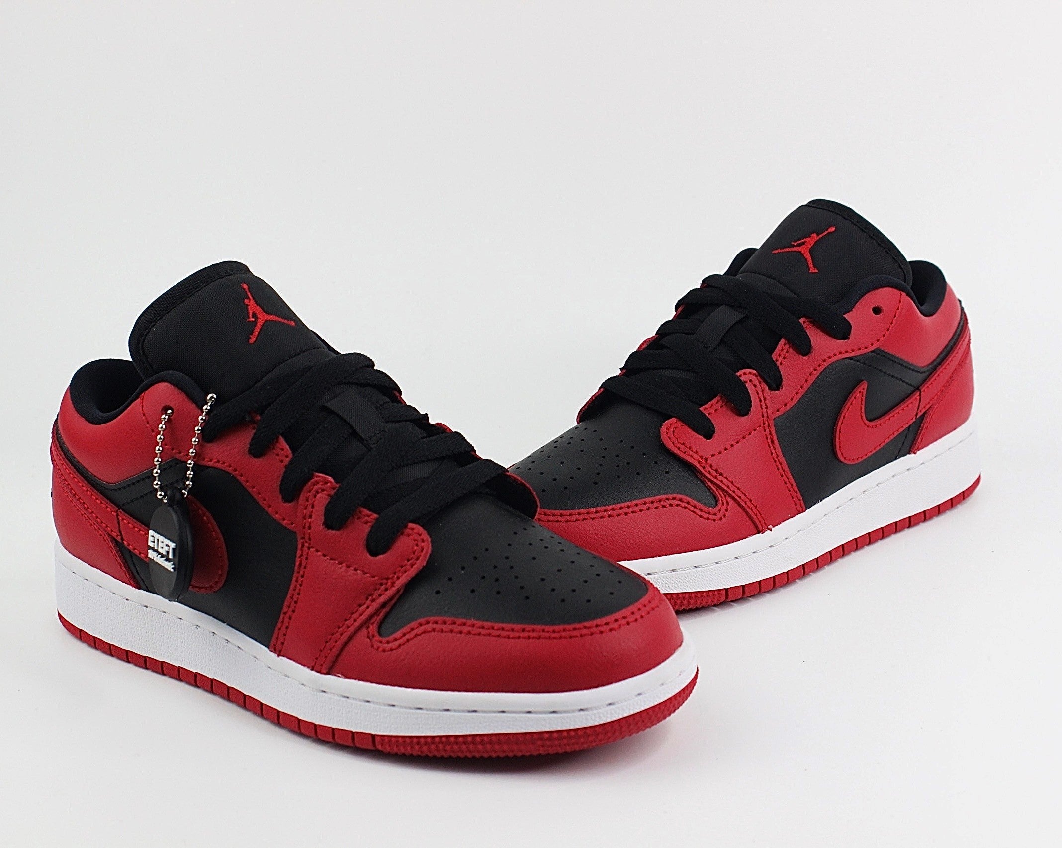 JORDAN 1 LOW REVERSE BRED