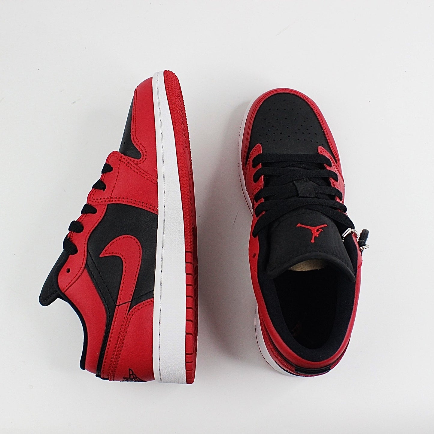 NIKE JORDAN 1 LOW REVERSE BRED